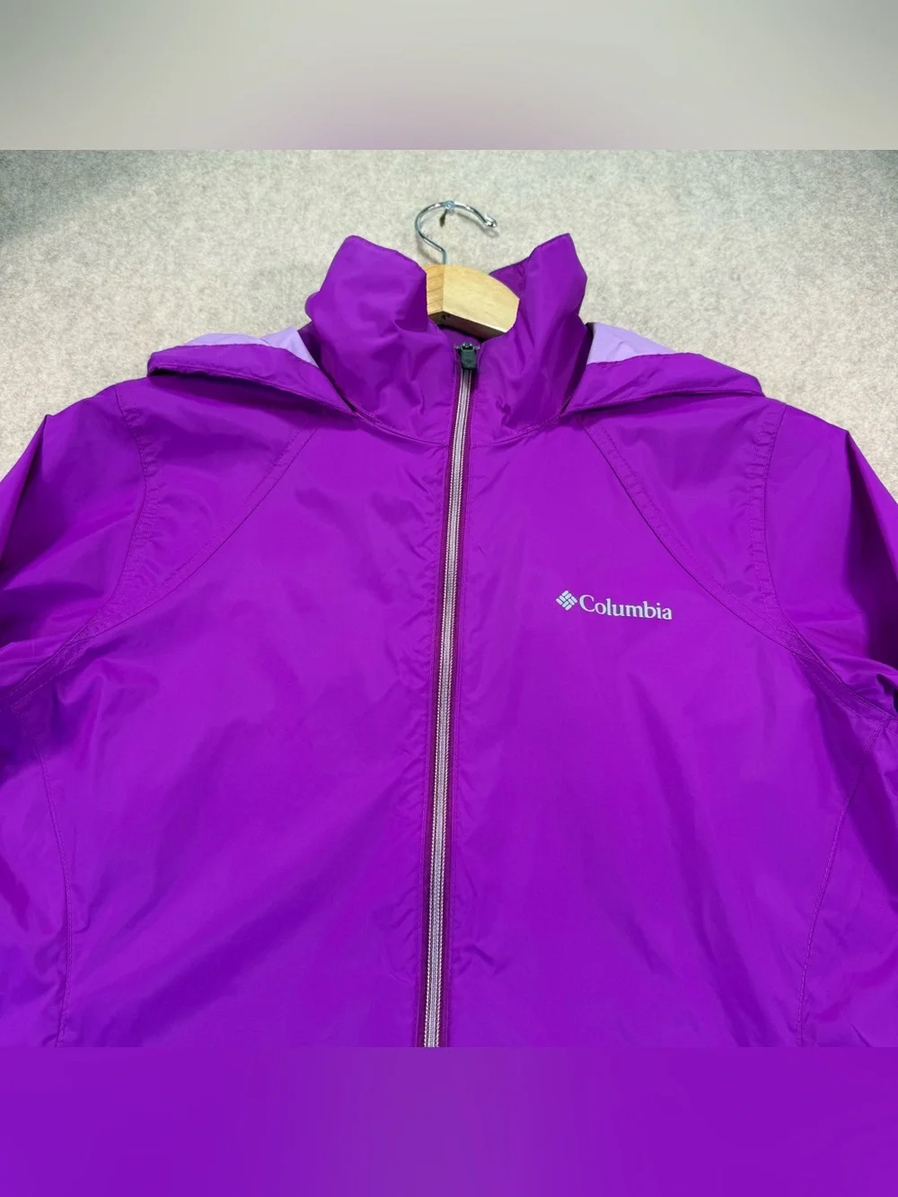 Columbia collapsable layerable